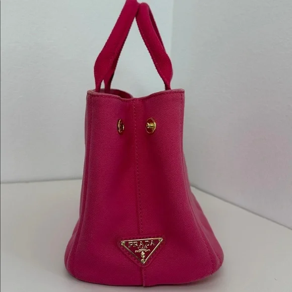 💯Authentic PradaCanapa PinkTote Bag🍀